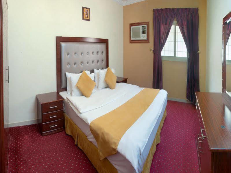 Al Farhan Hotel Suites Riyadh Exterior photo